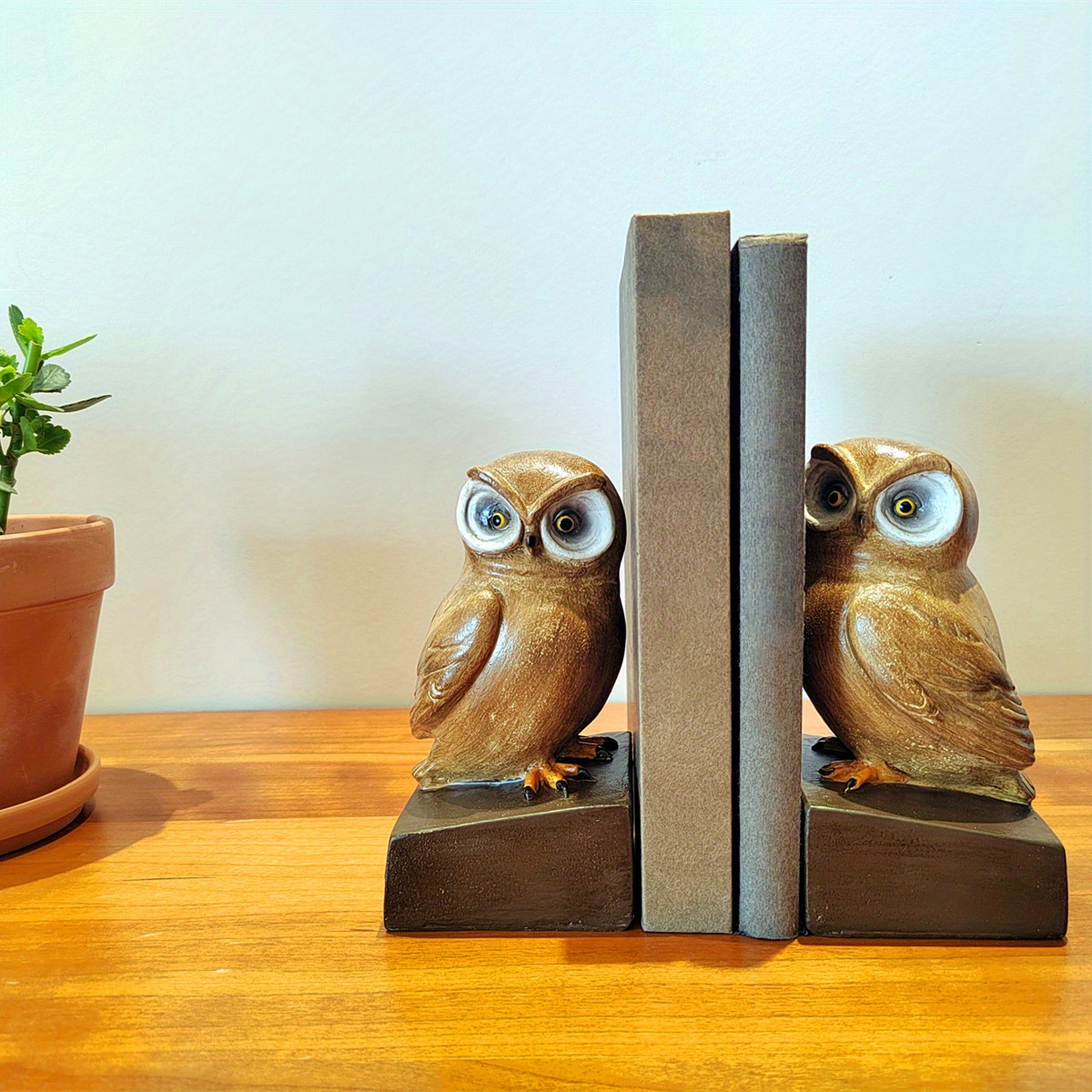 Owl Book Standing, Book Holder Decoration, Home Decoration, Retro Metal Paint Working, Imitation Wood Grain Perfect For Office - Image 4
