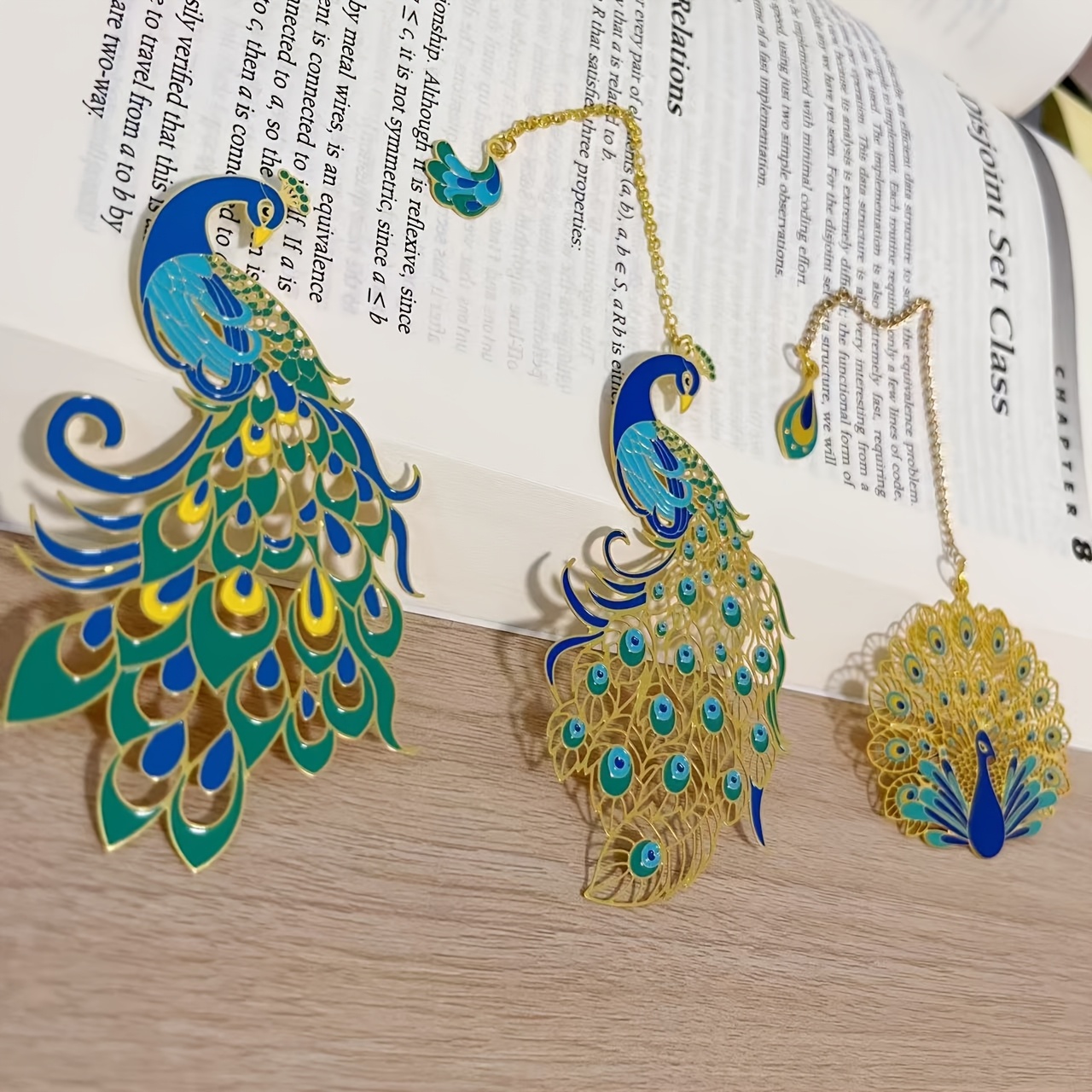 Colorful Brass Hollow Metal Bookmark - Elegant Page Clip, Perfect Gift for Friends & Classmates - Image 6