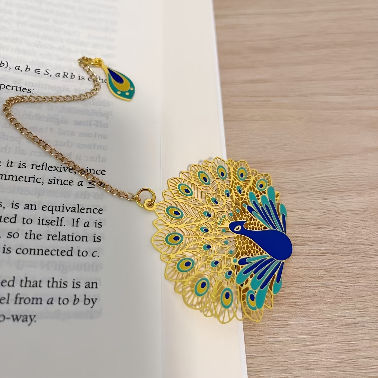 Colorful Brass Hollow Metal Bookmark - Elegant Page Clip, Perfect Gift for Friends & Classmates - Image 8