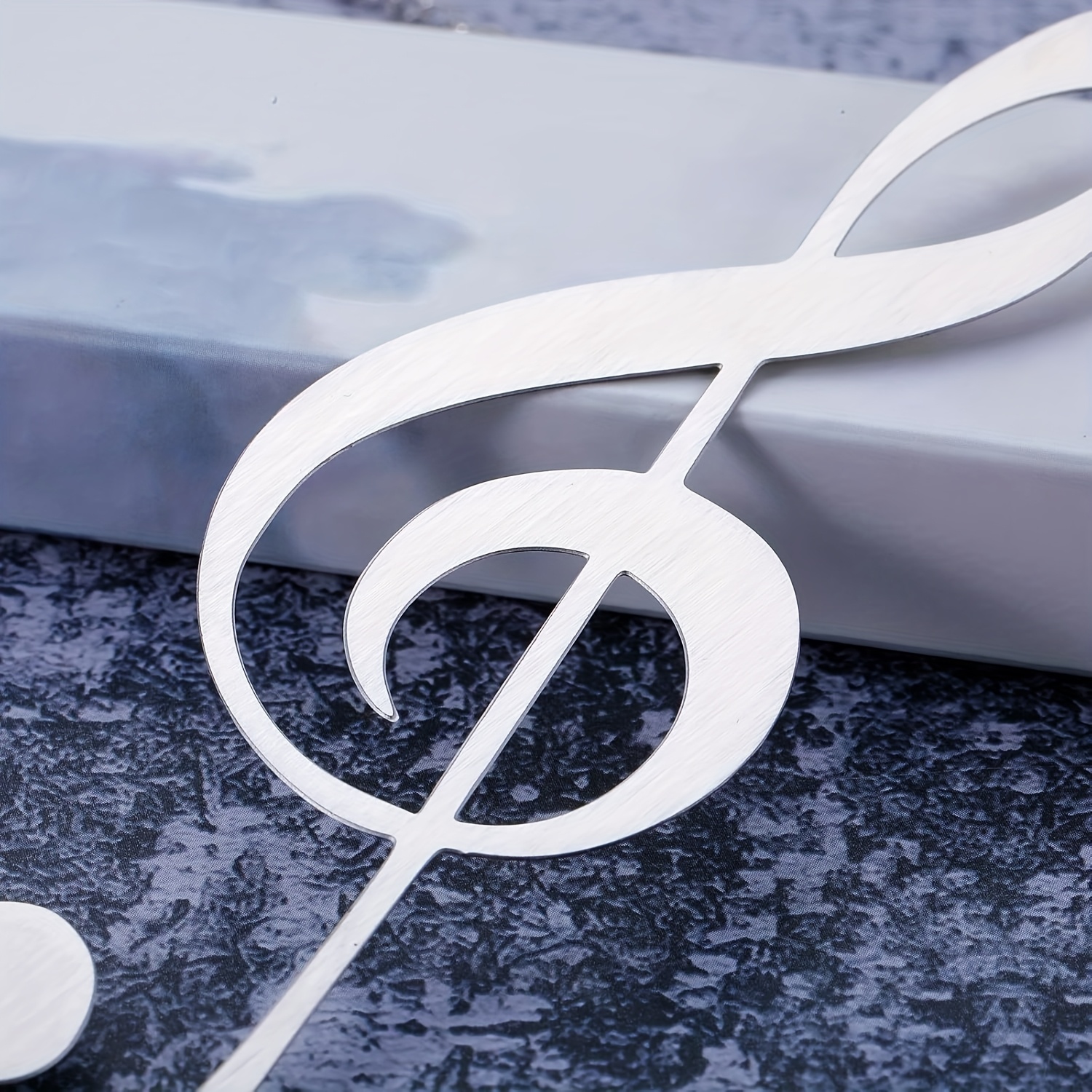 1 Elegant Stainless Steel Musical Note Bookmark Gift for Music Lovers, Book Lovers, Graduation, Valentine