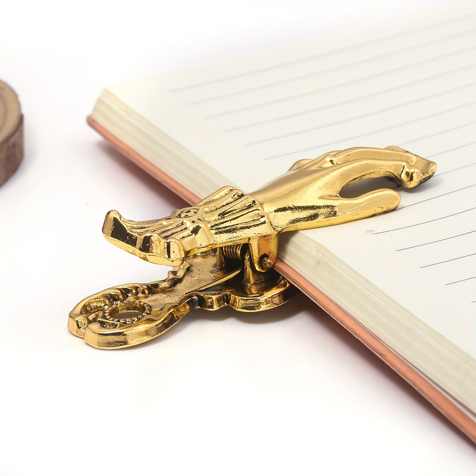 Bookmark, Noble Women